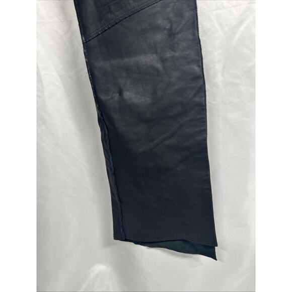 Woman’s Guess Black Leather Skinny Bottom Zip Pants Size 6 - Picture 4 of 4